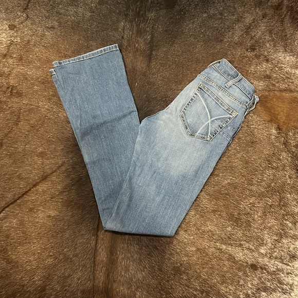 Used Ariat High Rise Bootcut Jeana - Picture 2 of 6